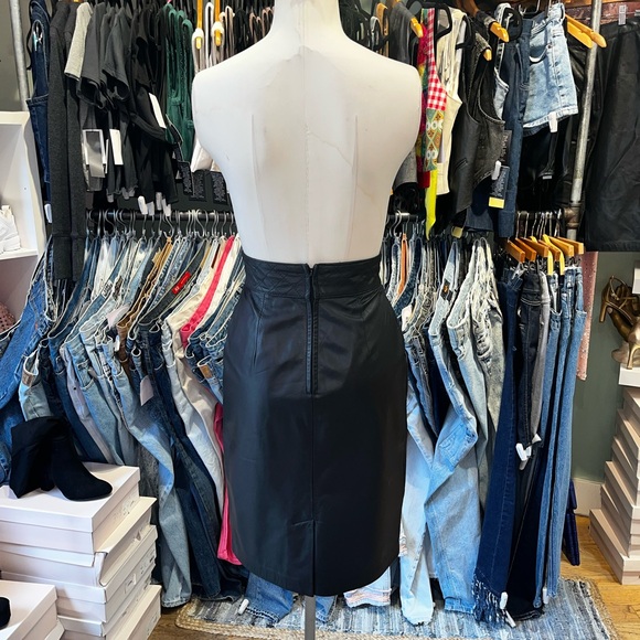 Vintage 90s quilted leather pencil high waist mini skirt - Picture 3 of 4